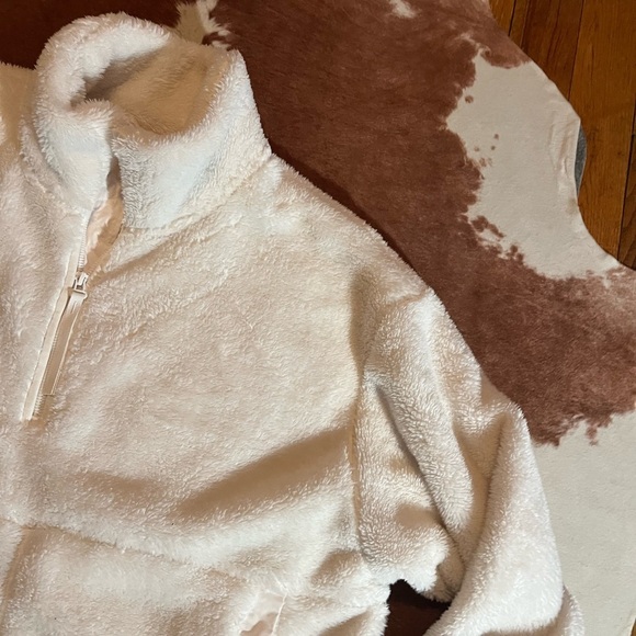 Cozy Cream All In Motion Fleece Jacket size large - Picture 4 of 5